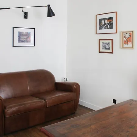Very Quiet And Bright 35 M2 Parigi