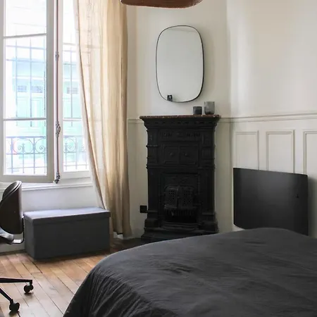 Very Quiet And Bright 35 M2 * Parigi